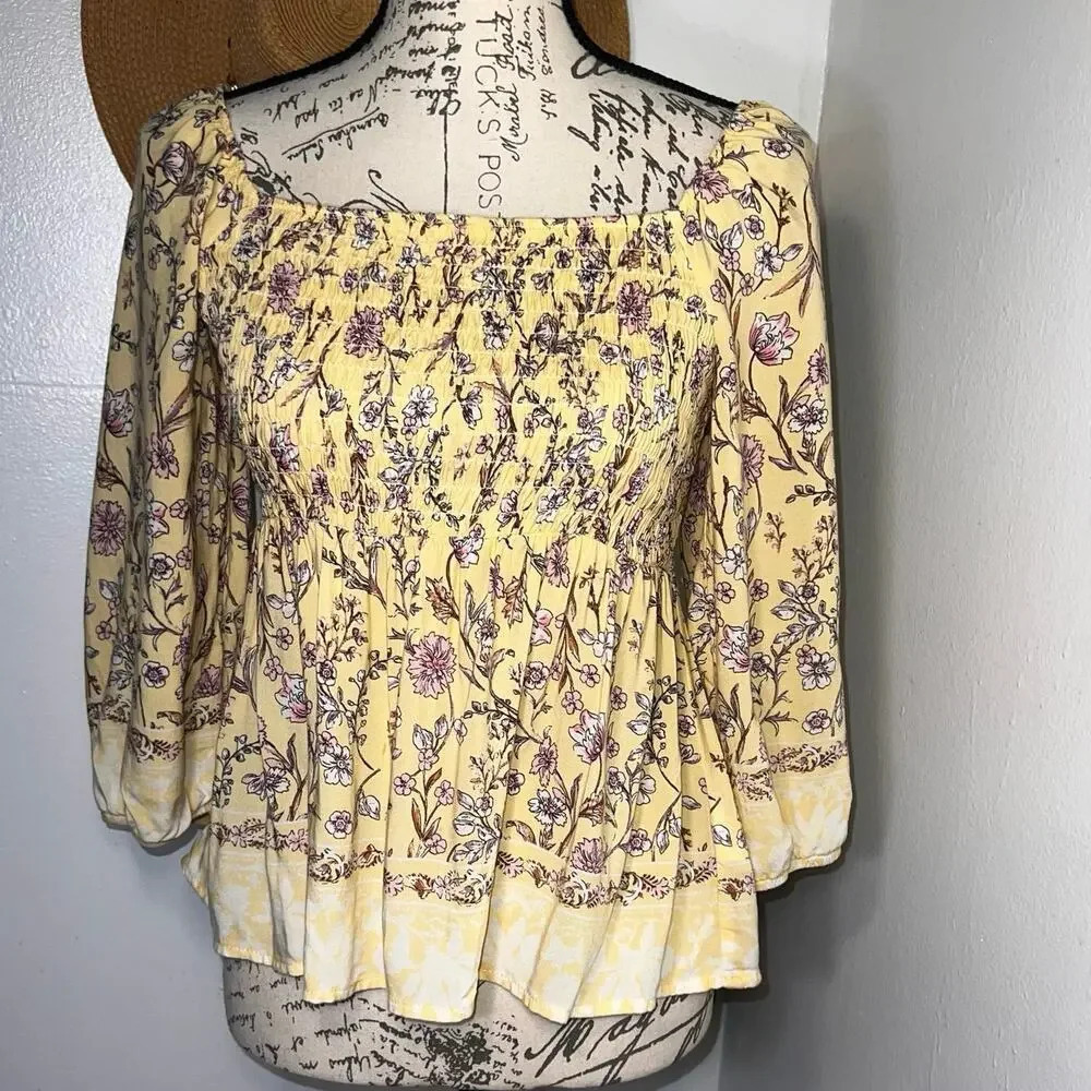 Rabbit Rose M Square Neckline Smocked Pleated Elastic Puff Sleeve Crop Tunic